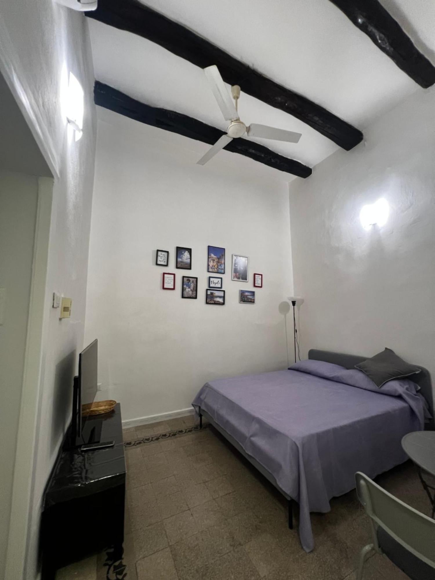 Dimora Nardones Hotel เนเปิลส์ ภายนอก รูปภาพ